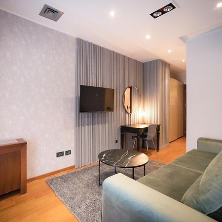 NATALI Luxury suites Belgrade Extérieur photo