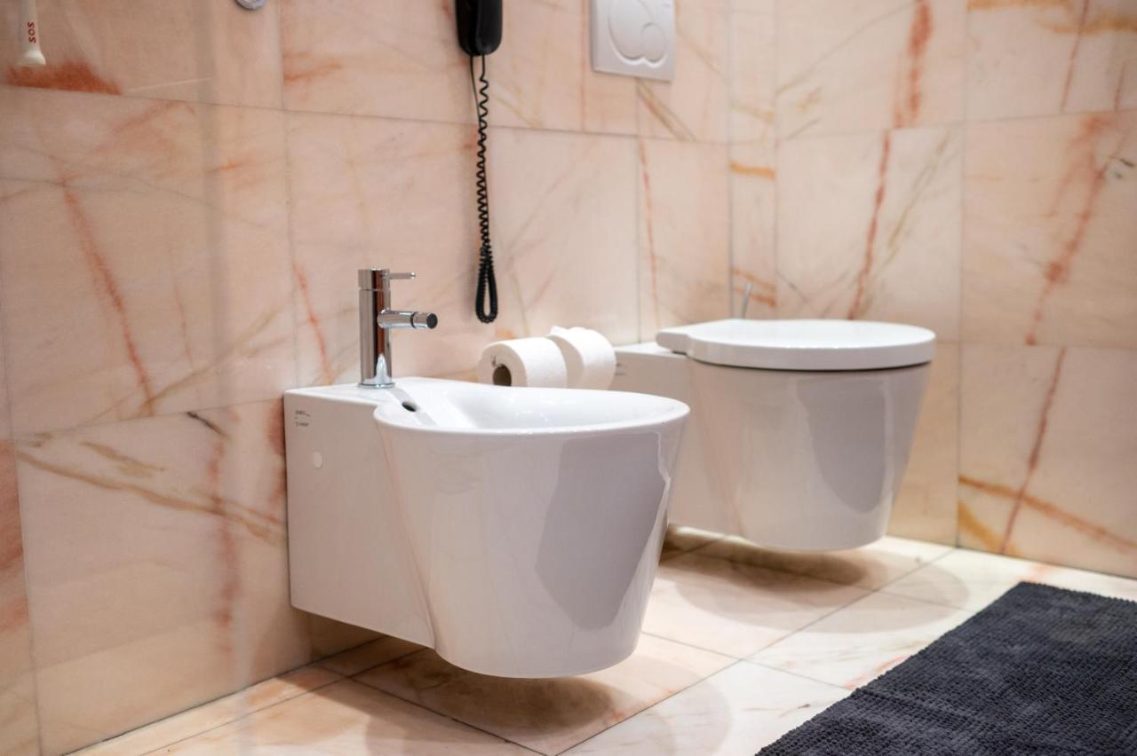 NATALI Luxury suites Belgrade Extérieur photo